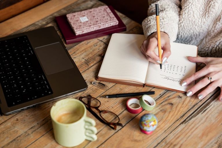 daily planner desk routine ADHD focus