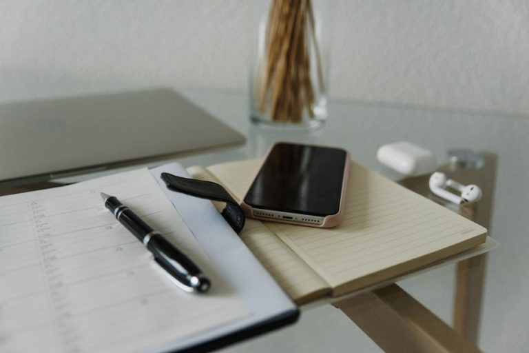 focus planner desk organized ADHD focus